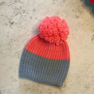 LL Bean Boundless Big Pom Knit Hat